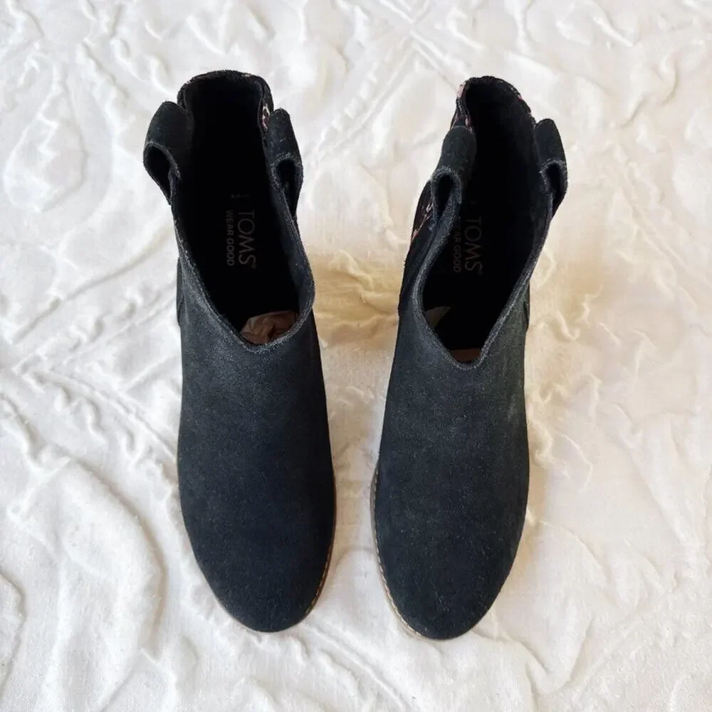 Toms Constance Bootie Size 8 New